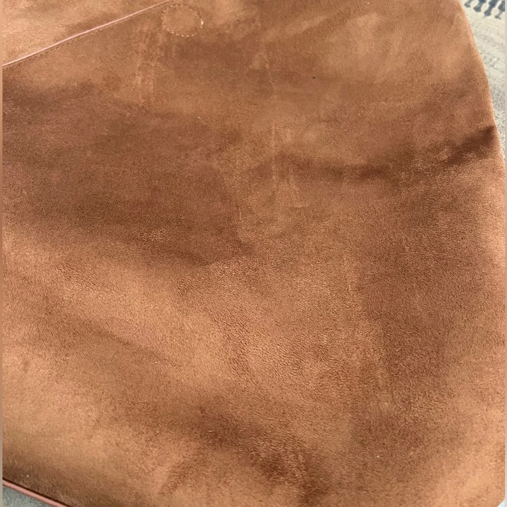 Vegan Suede Slouch Tote Banana Republic OS - Picture 14 of 14